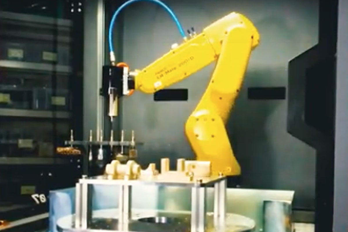 バリ取りロボットユニット